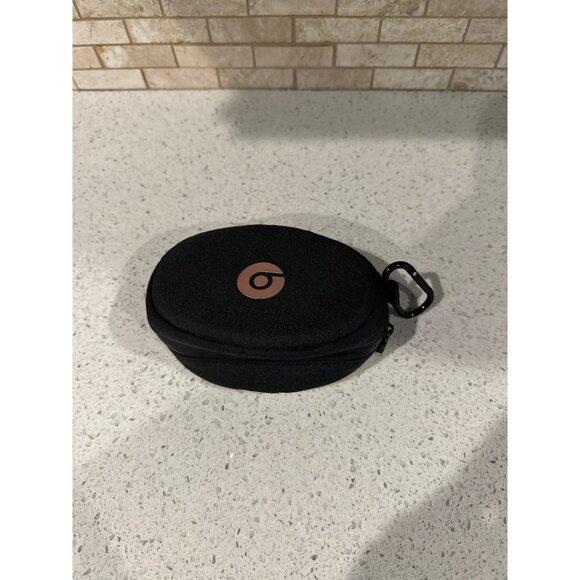 Beats By Dr.‎ Dre Soft Pouch/Bag Headphones Carrying Case Zipper (Case Only) - Picture 1 of 3